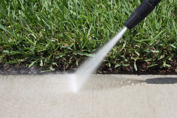 Cost of Sidewalk Cleaning in Aurora