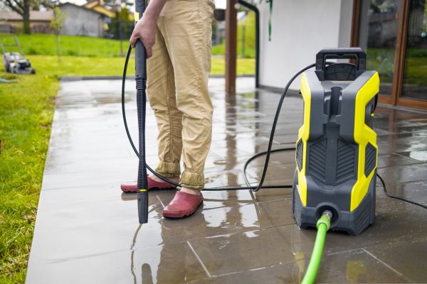 Cost of Porch Pressure Washing in Aurora
