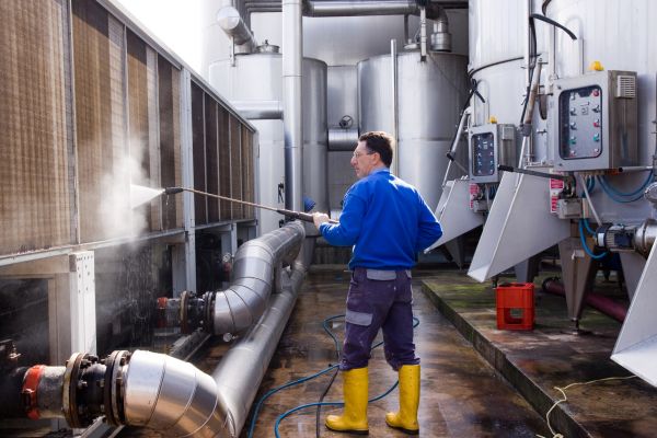 Industrial Pressure Washing in Aurora