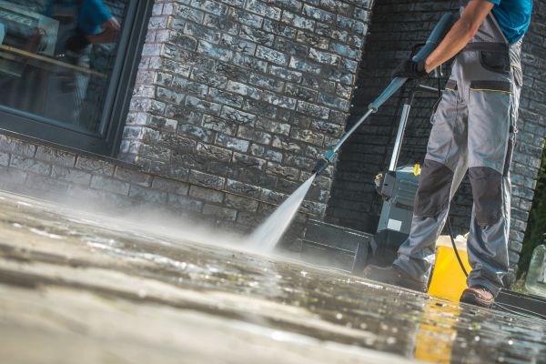 Storefront Pressure Washing in Aurora