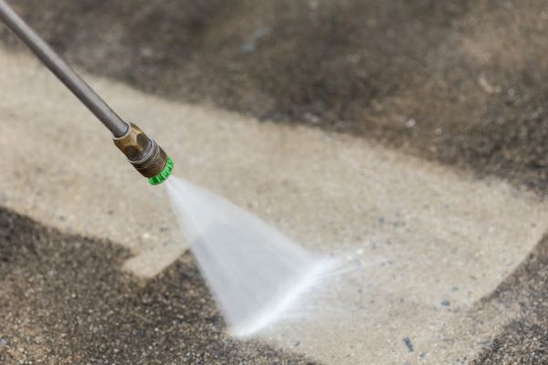 Cost of Garage Floor Power Washing in Aurora