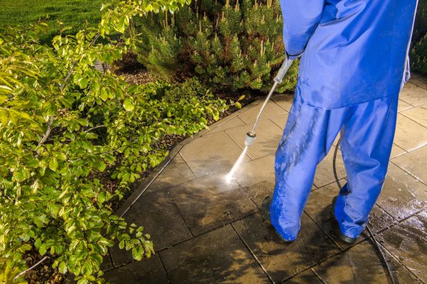 Cost of Hardscape Cleaning in Aurora