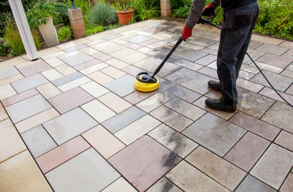 Cost of Patio Washing in Aurora