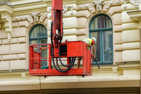 Cost of Building Power Washing in Aurora