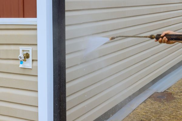 Cost of Townhouse Exterior Cleaning in Aurora
