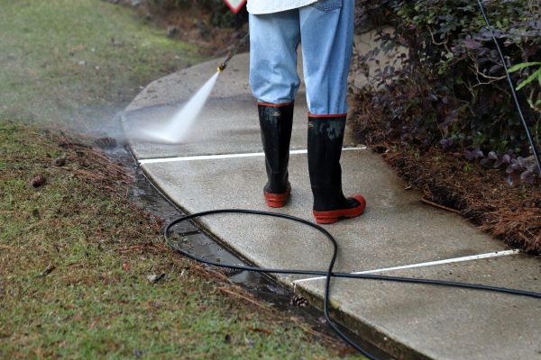 Cost of Sidewalk Pressure Cleaning in Aurora